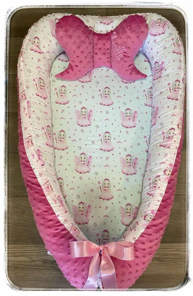 Rózsaszín hercegnős babafészek